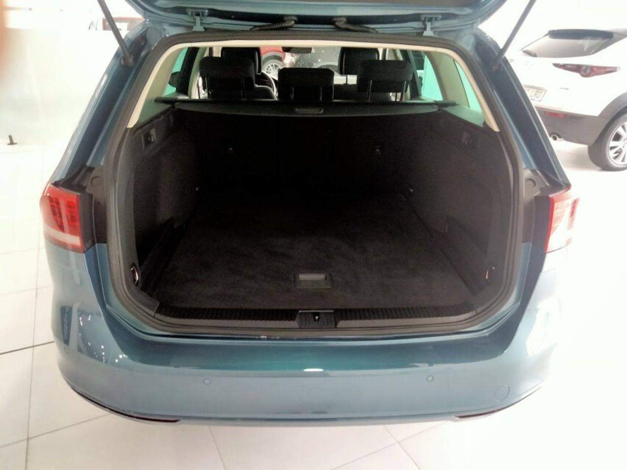 VOLKSWAGEN PASSAT ADVANCE 2.0 TDI DSG VARIANT (150CV) - foto 8