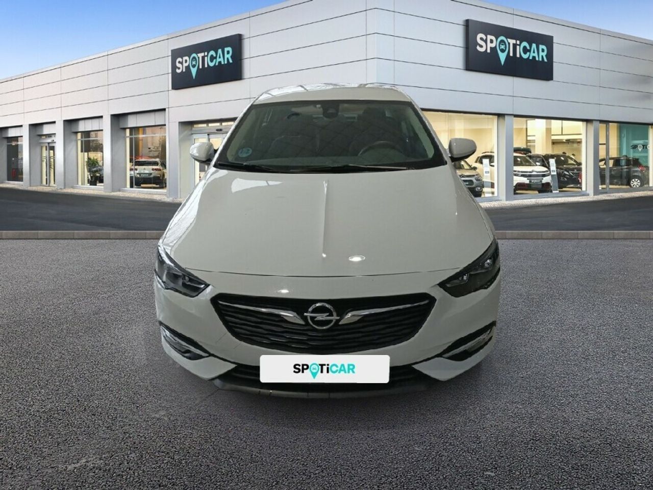 Foto opel insignia  2020 /