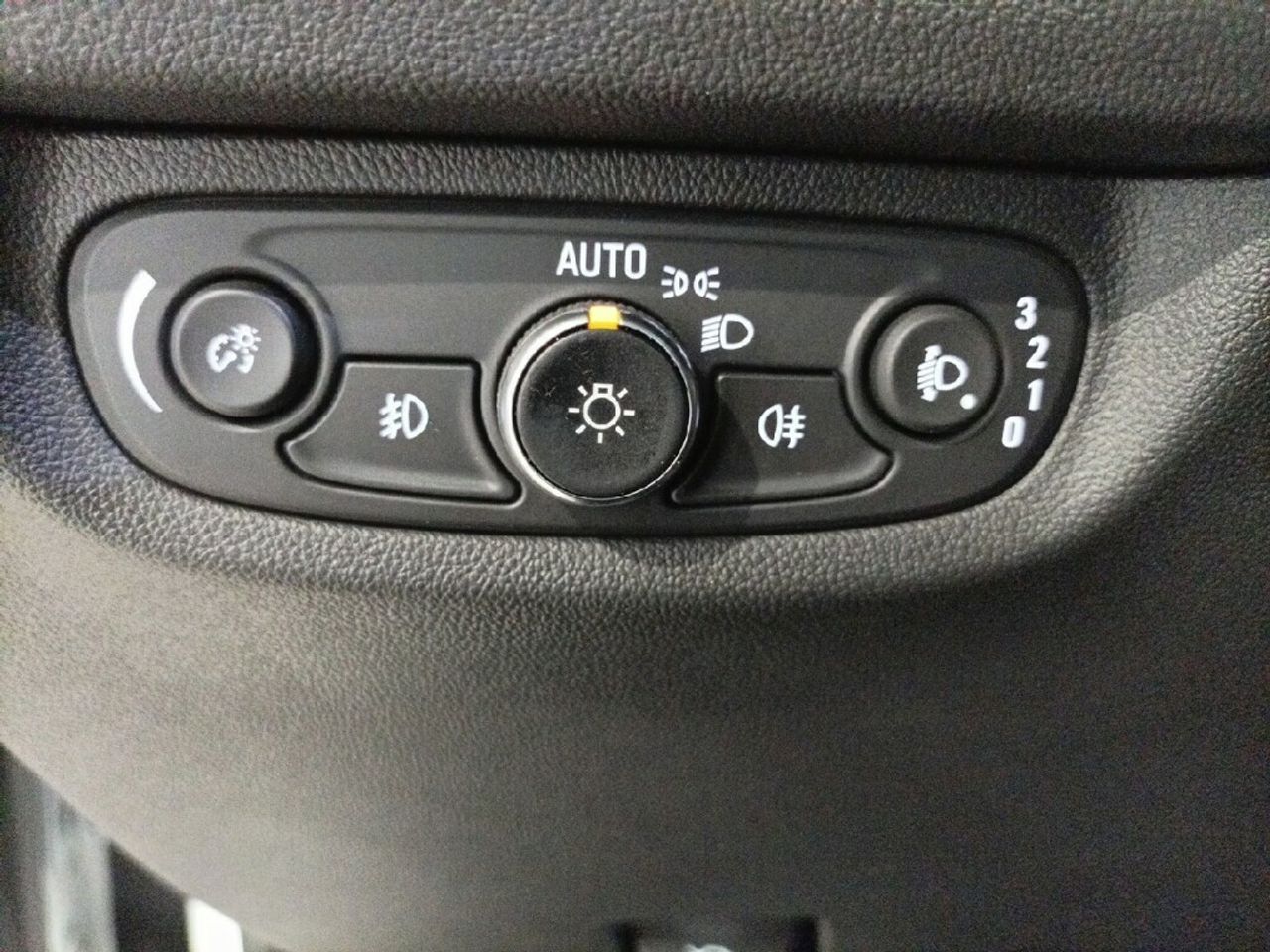 OPEL INSIGNIA GS 1.6 CDTI ECOTEC D SELECTIVE (110CV) - foto 13