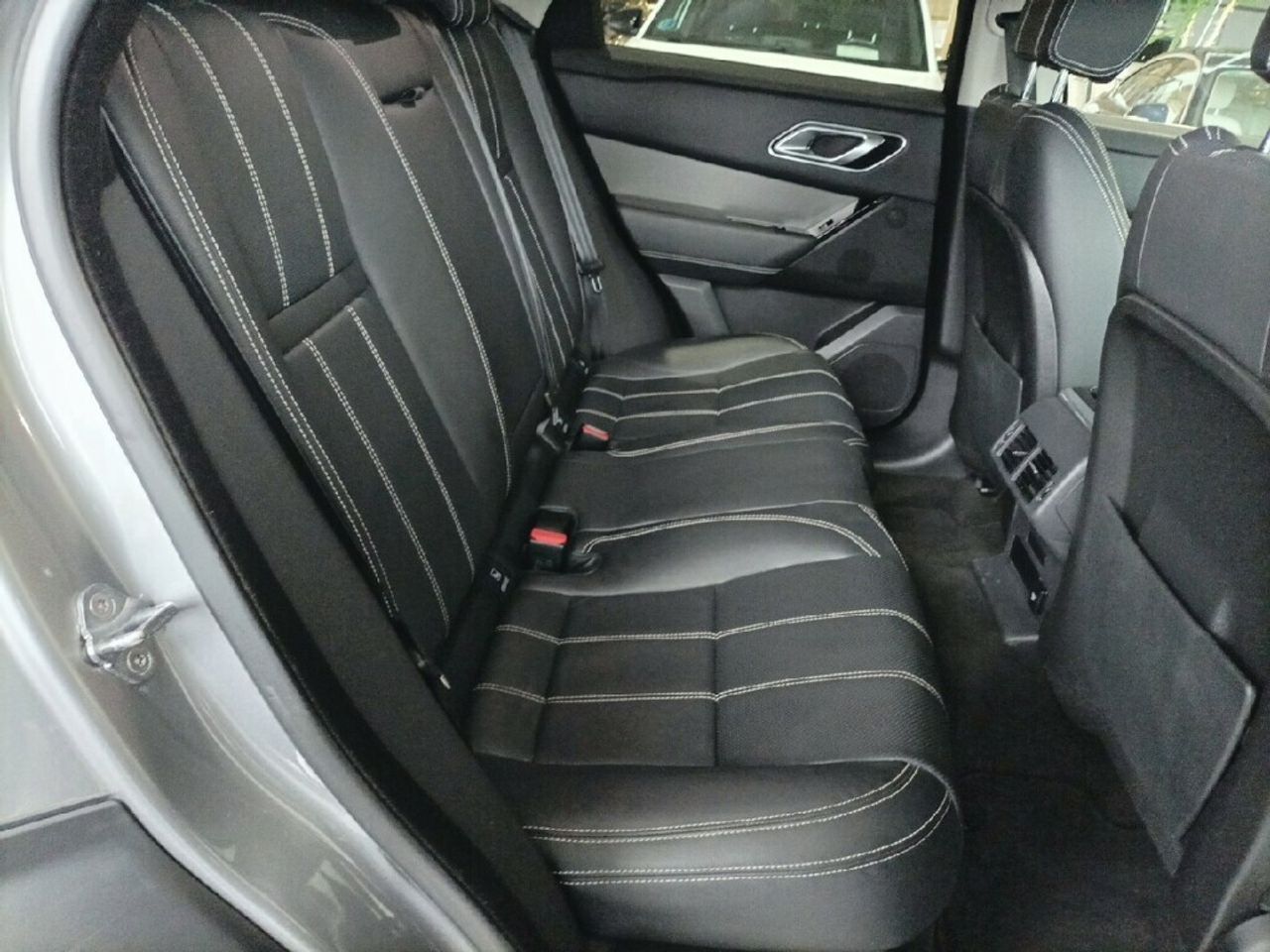 LAND-ROVER RANGE ROVER VELAR 2.0D I4 S 4WD AUTO (204CV) - foto 19