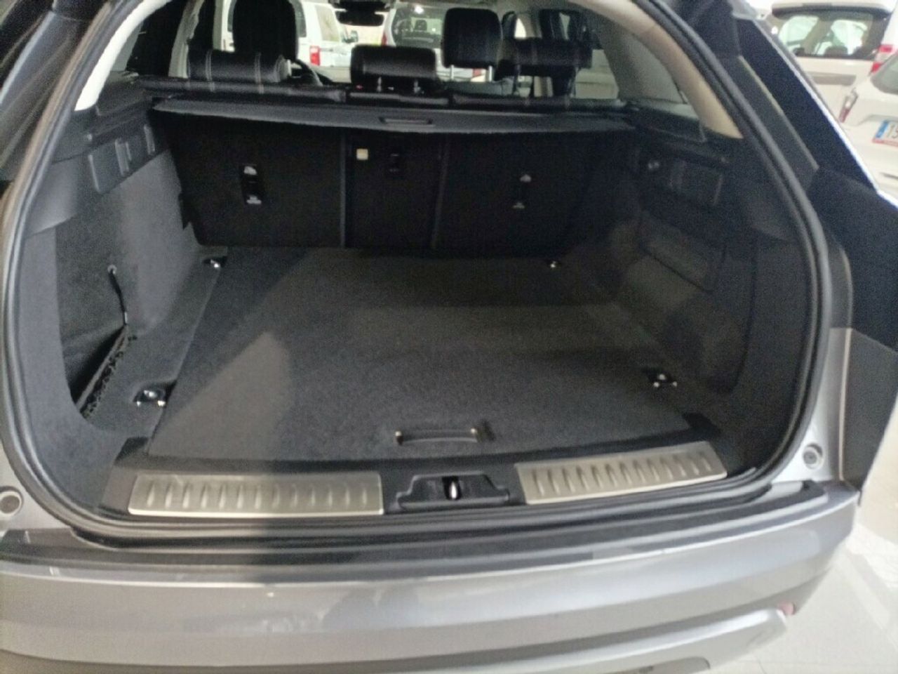 LAND-ROVER RANGE ROVER VELAR 2.0D I4 S 4WD AUTO (204CV) - foto 7