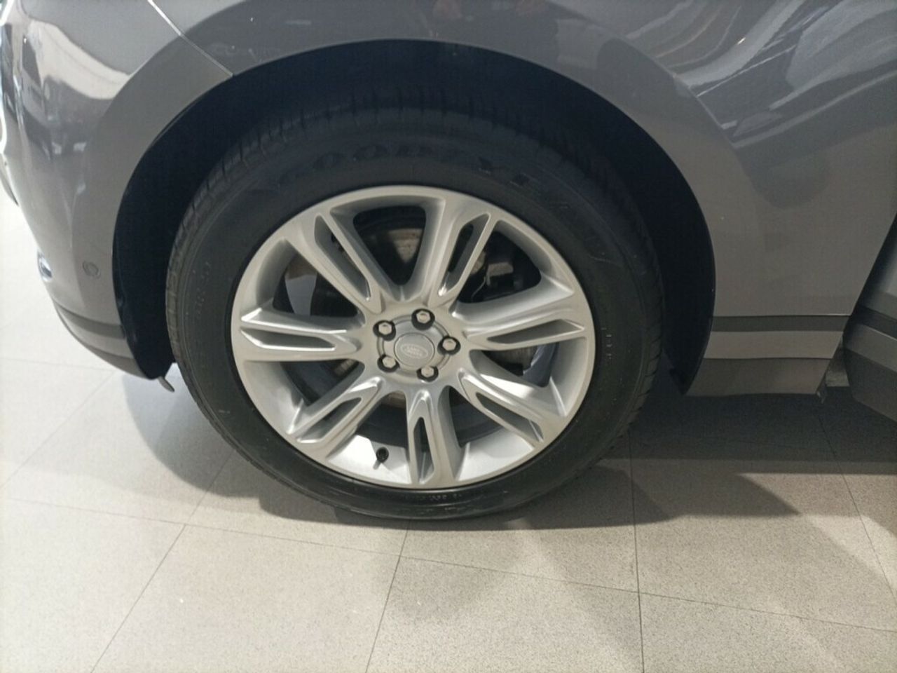 LAND-ROVER RANGE ROVER VELAR 2.0D I4 S 4WD AUTO (204CV) - foto 8