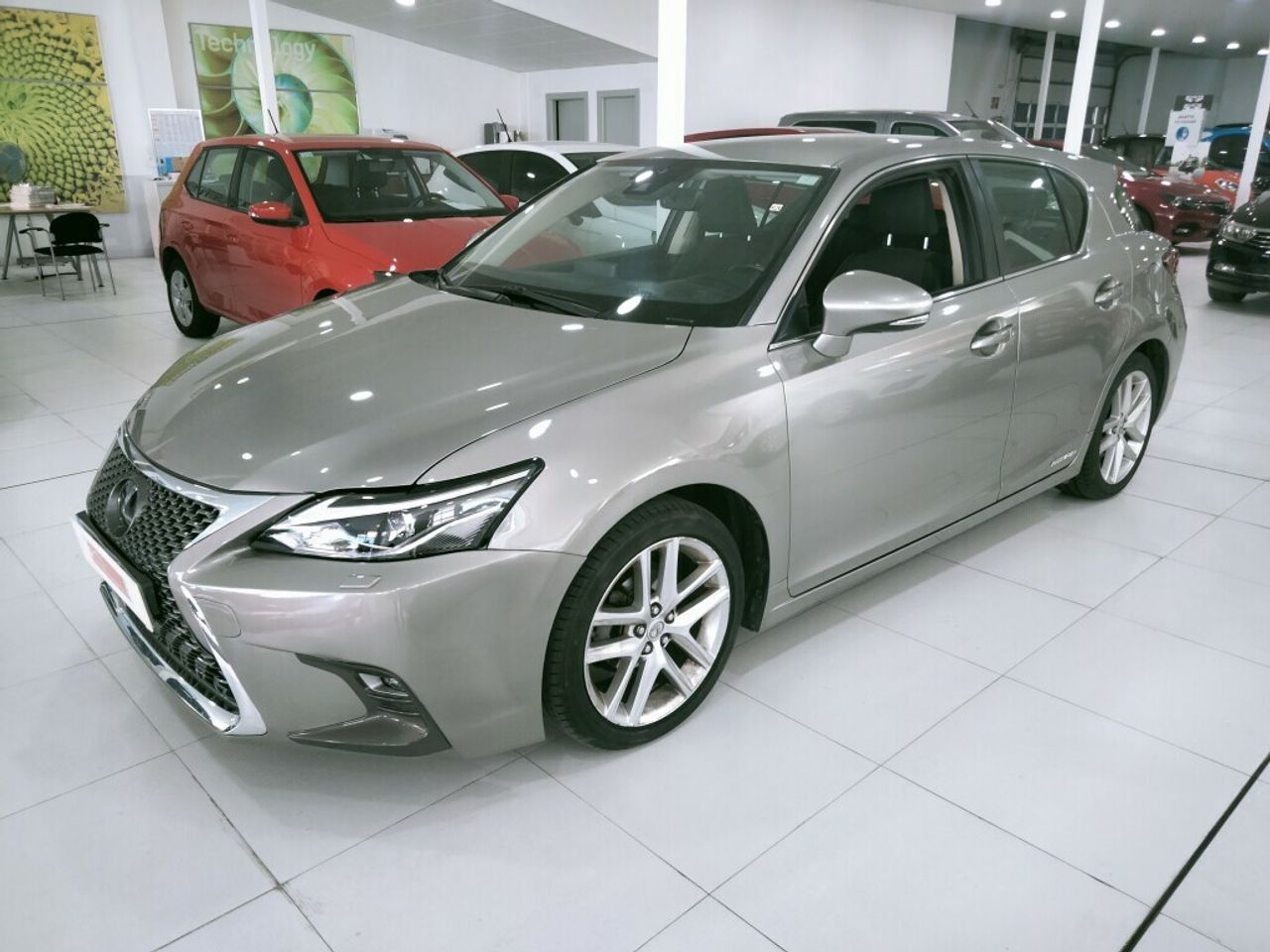 lexus ct 2018 / foto grande (3)