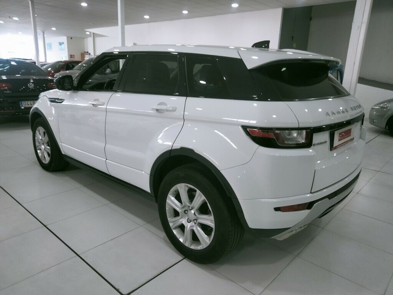 LAND-ROVER RANGE ROVER EVOQUE 2.0L TD4 4X4 SE DYNAMIC AUTO ( - foto 5