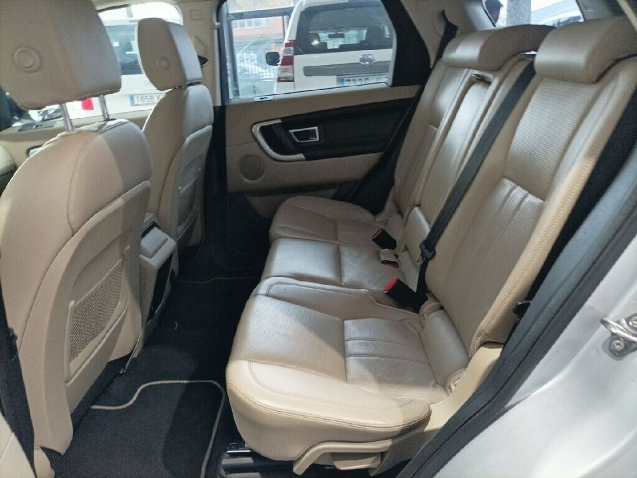 LAND-ROVER DISCOVERY SPORT TD4 4WD HSE AT (150CV) - foto 16