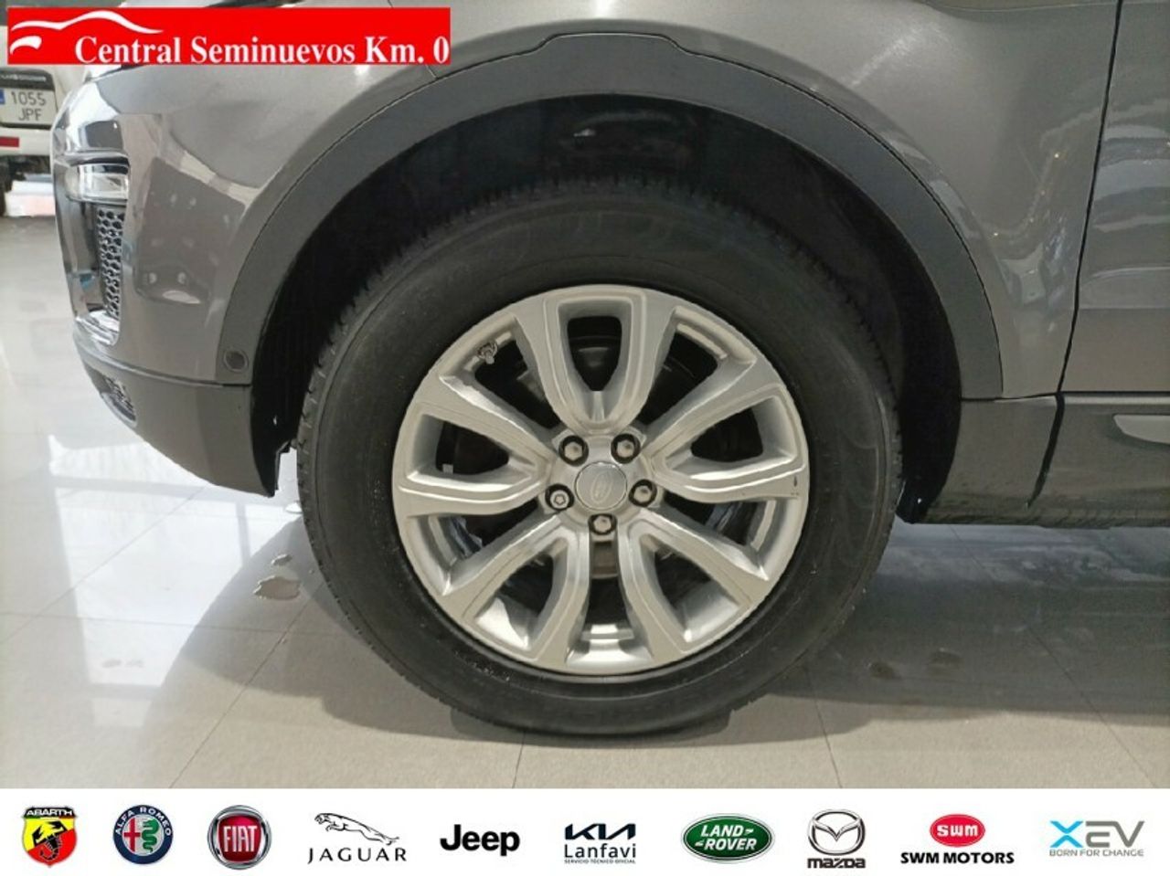 LAND-ROVER RANGE ROVER EVOQUE 2.0L TD4 DIESEL 4X4 SE (150CV) - foto 8