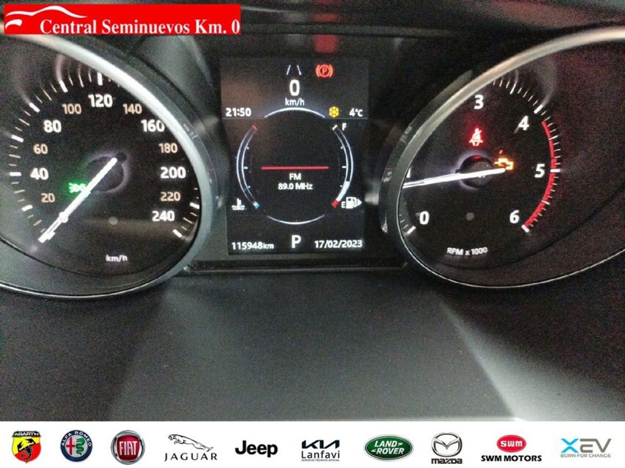 LAND-ROVER RANGE ROVER EVOQUE 2.0L TD4 DIESEL 4X4 SE (150CV) - foto 10