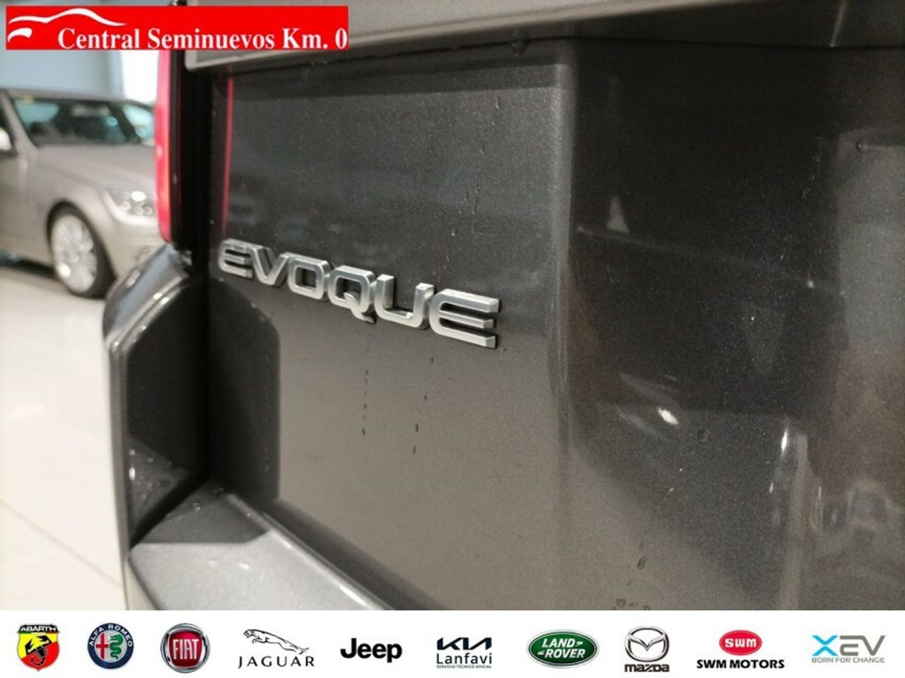 LAND-ROVER RANGE ROVER EVOQUE 2.0L TD4 DIESEL 4X4 SE (150CV) - foto 16