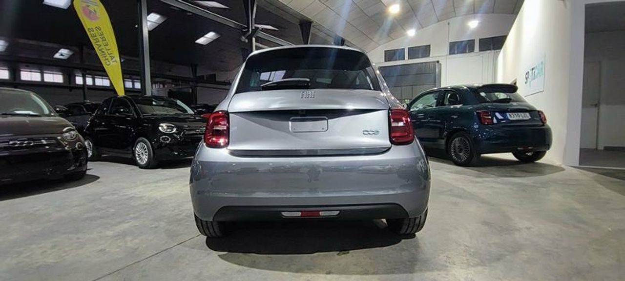 fiat 500 2024 / foto grande (3)