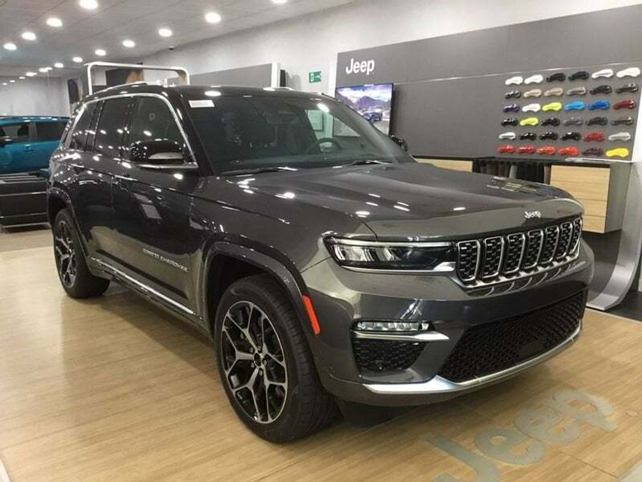 Masajes recuperacion muscular  de segunda mano - jeep grand cherokee 2025 /