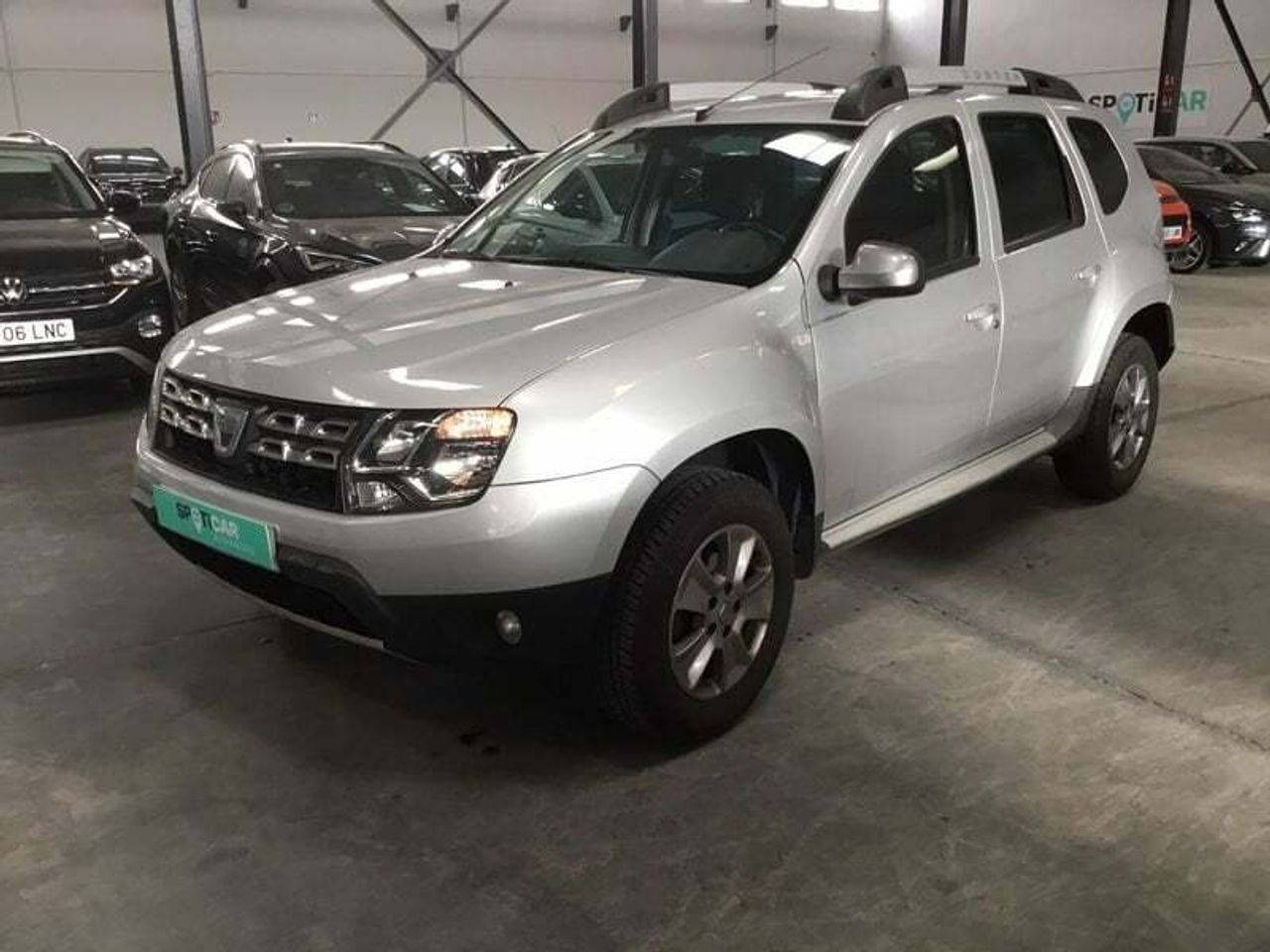 Neumaticos de 16 pulgadas  de segunda mano - dacia duster 2014 /