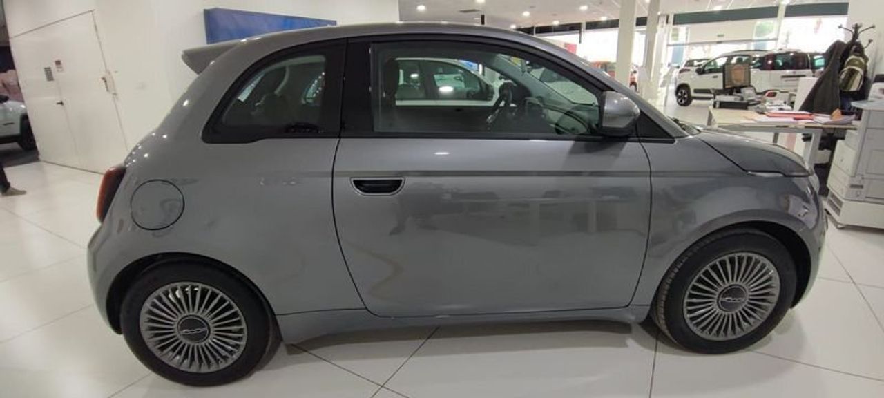 Fiat 500 320km 118cv Auto. Icon - foto 3