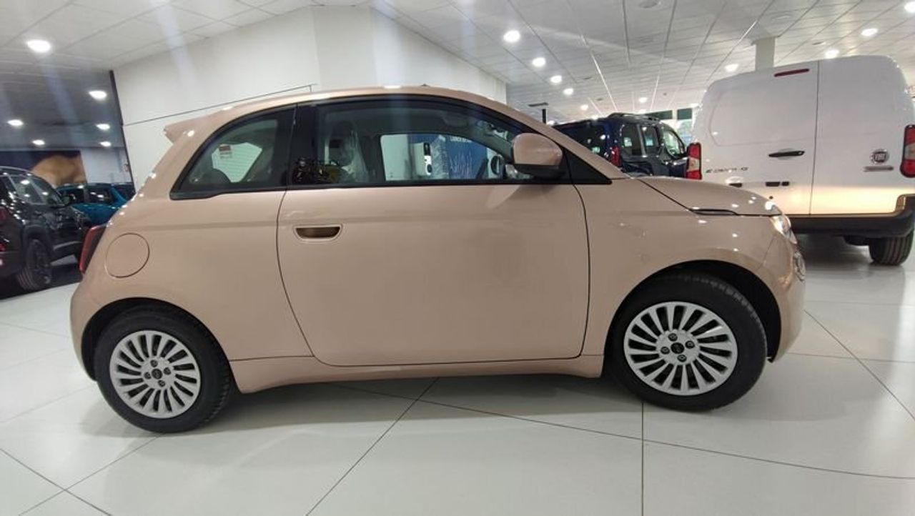 Fiat 500 320km 118cv Auto. - foto 6