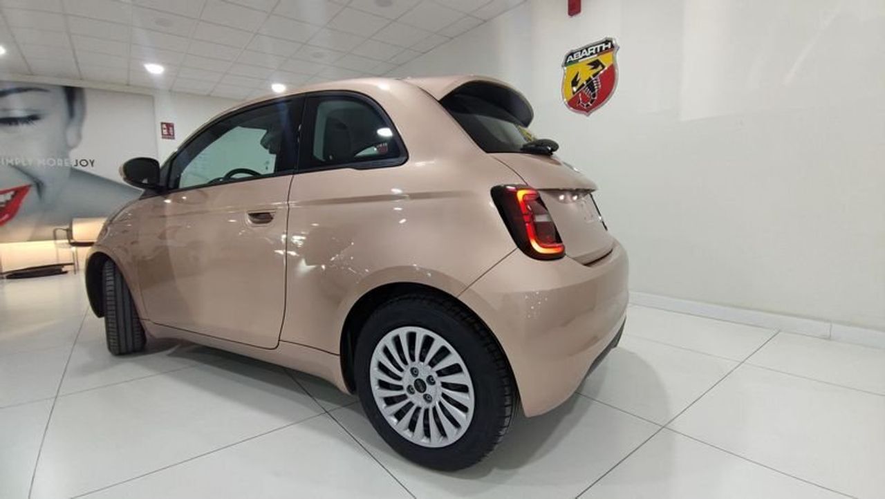 Fiat 500 320km 118cv Auto. - foto 3