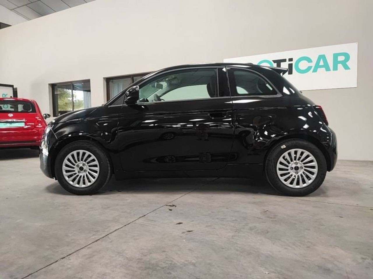 Fiat 500 320km 118cv Auto. Icon - foto 21