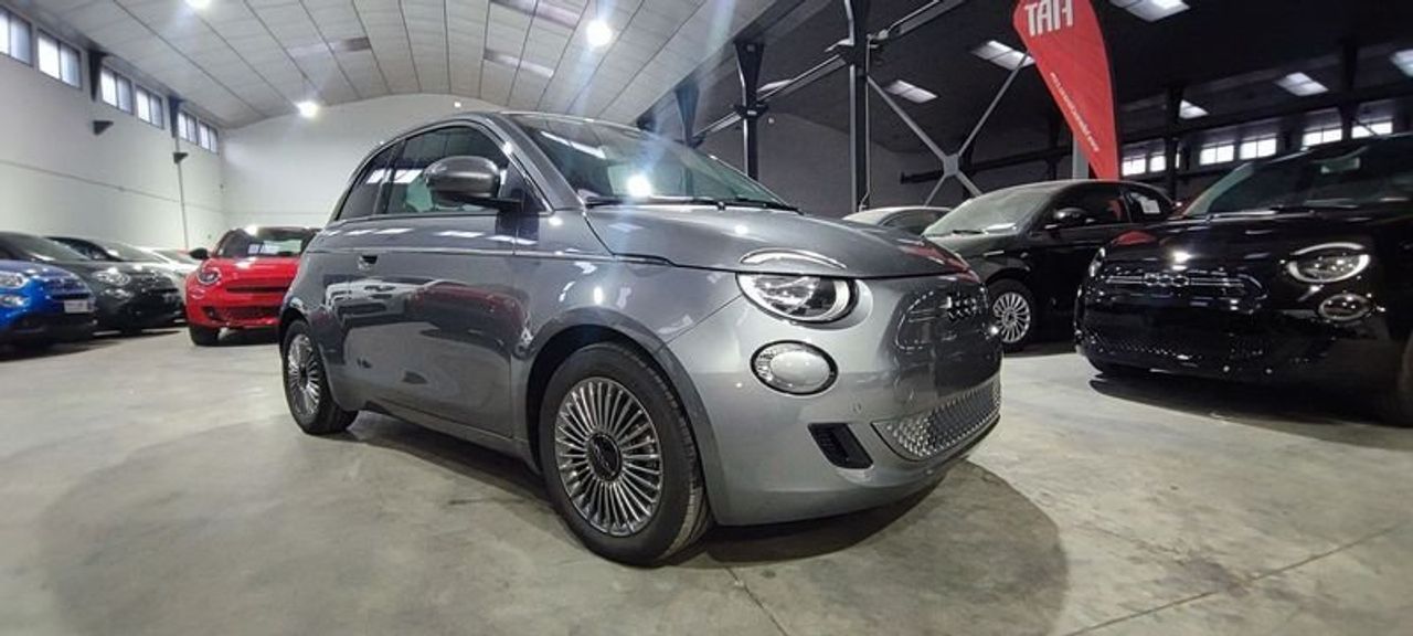 Fiat 500 320km 118cv Auto. - foto 9