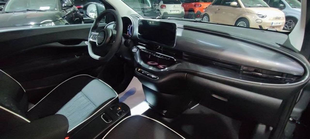 Fiat 500 320km 118cv Auto. - foto 19