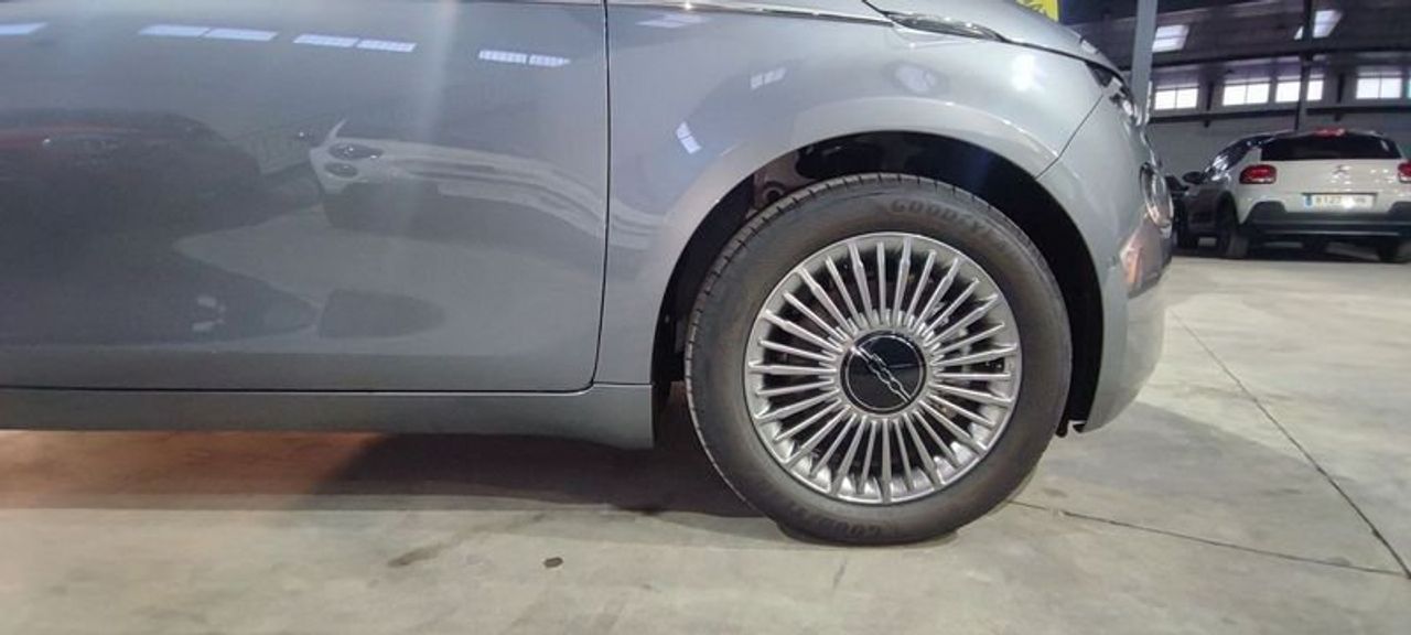 Fiat 500 320km 118cv Auto. - foto 20