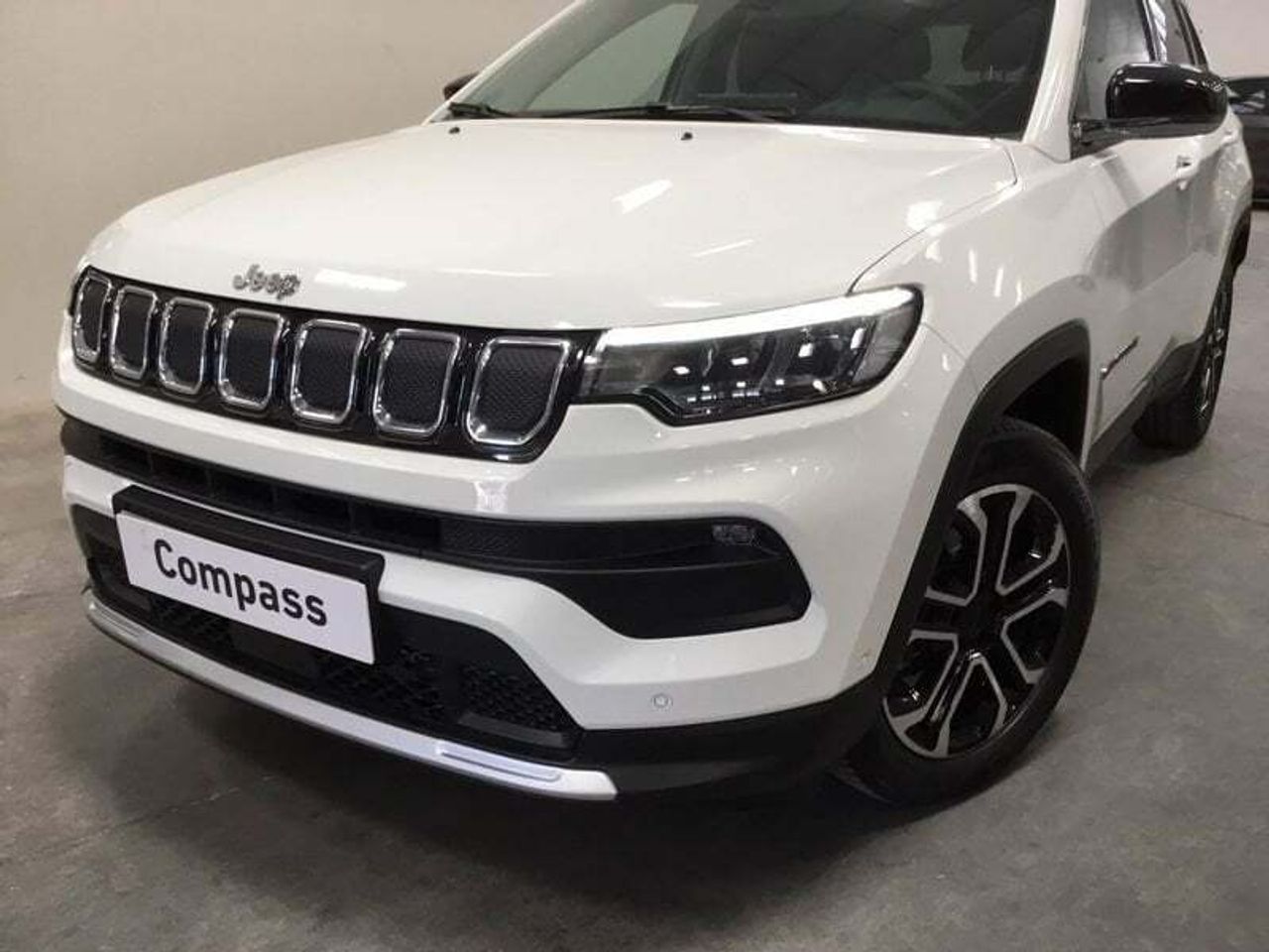 jeep compass 2021 / foto grande (2)