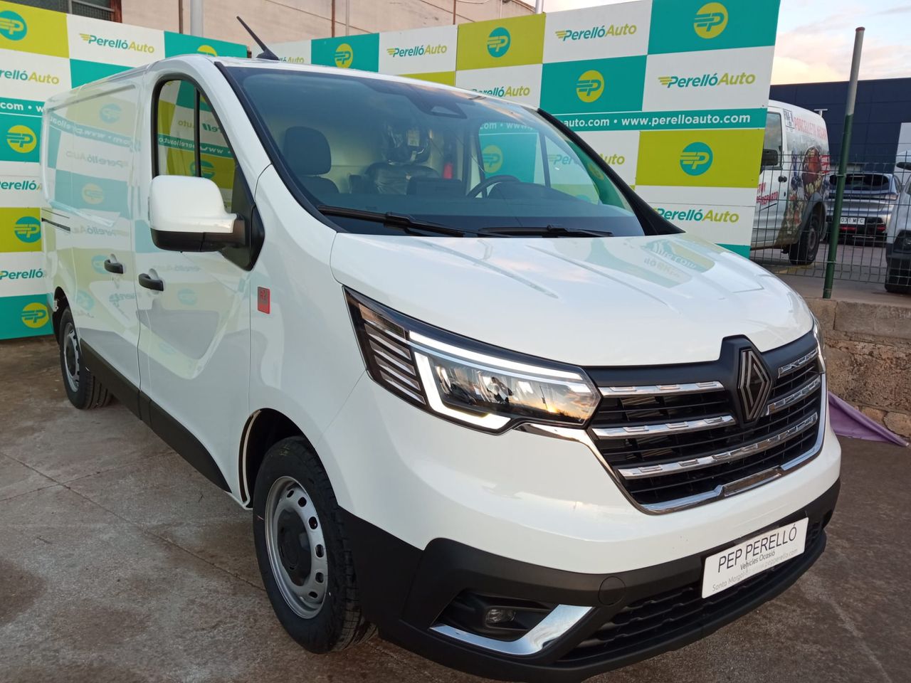 Renault megane segunda mano  de segunda mano - renault trafic 2024 /