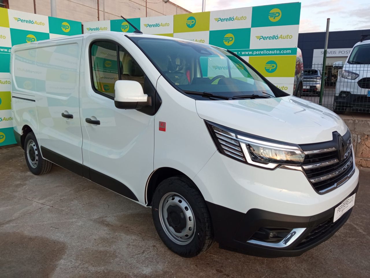 renault trafic 2024 / foto grande (2)