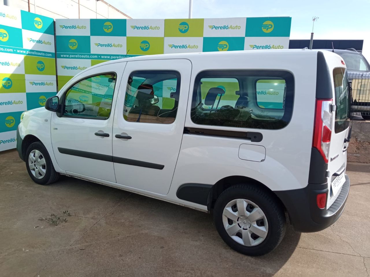 Renault Kangoo 5 PLAZAS FLEXI  - Foto 8