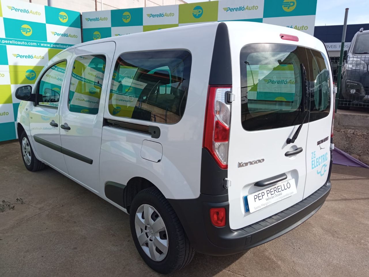 Renault Kangoo 5 PLAZAS FLEXI  - Foto 7