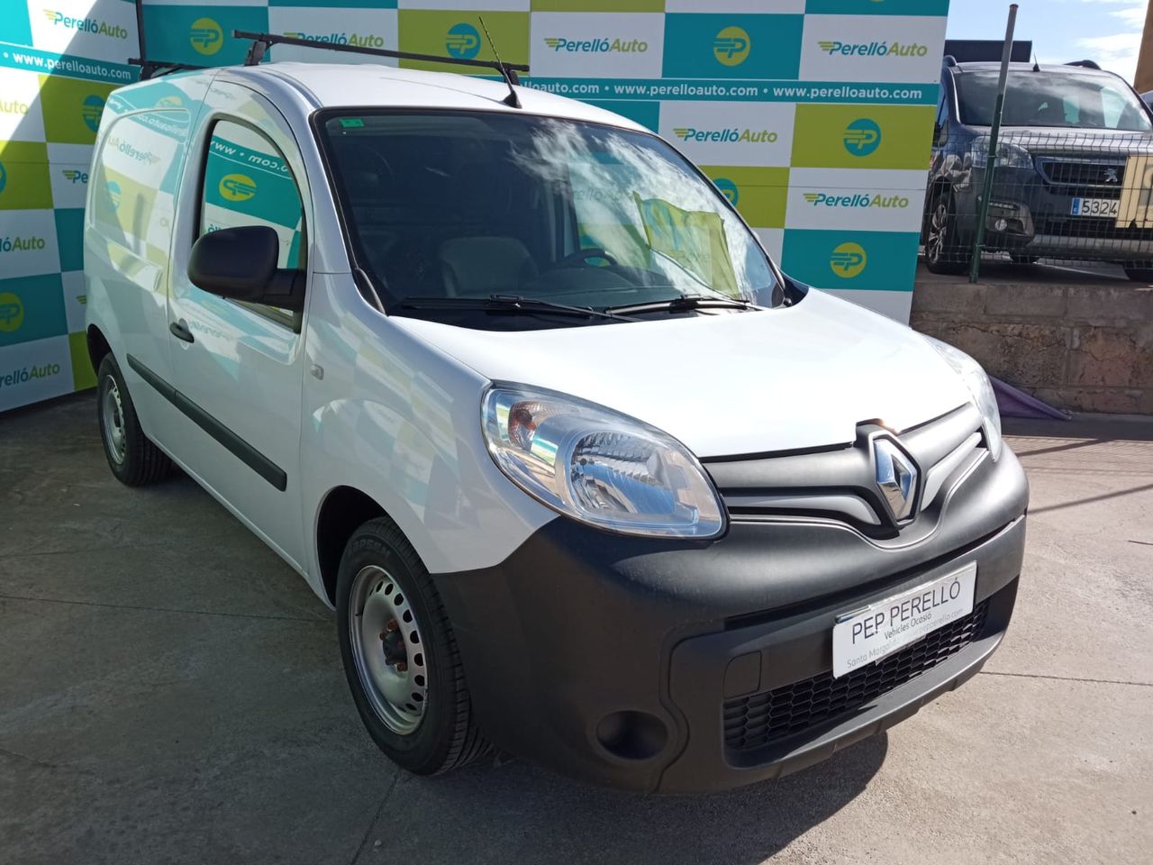 Renault kangoo 2021 precio  de segunda mano - renault kangoo furgón 2021 /