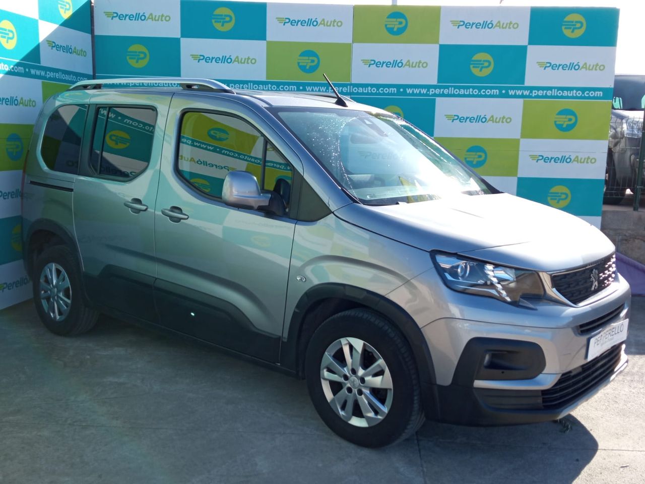 peugeot rifter 2021 / foto grande (2)