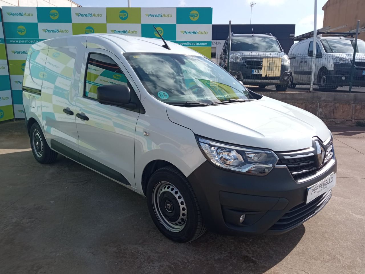 renault express 2022 / foto grande (2)