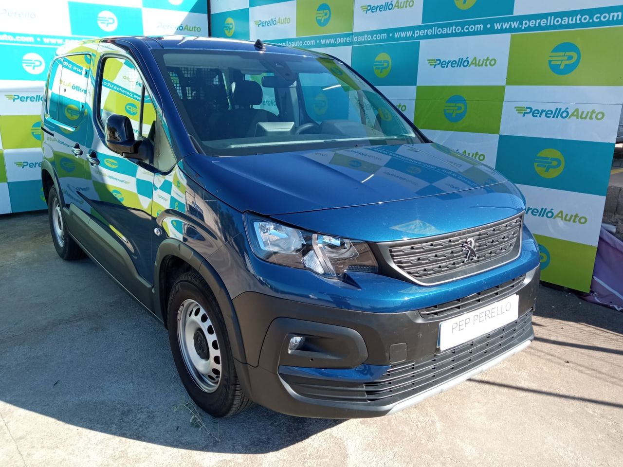 Traspasa  de segunda mano - peugeot rifter 2024 /