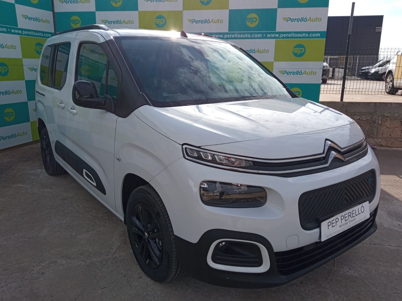 Citroën Berlingo TALLA M FEEL 50 KW/H  - Foto 3