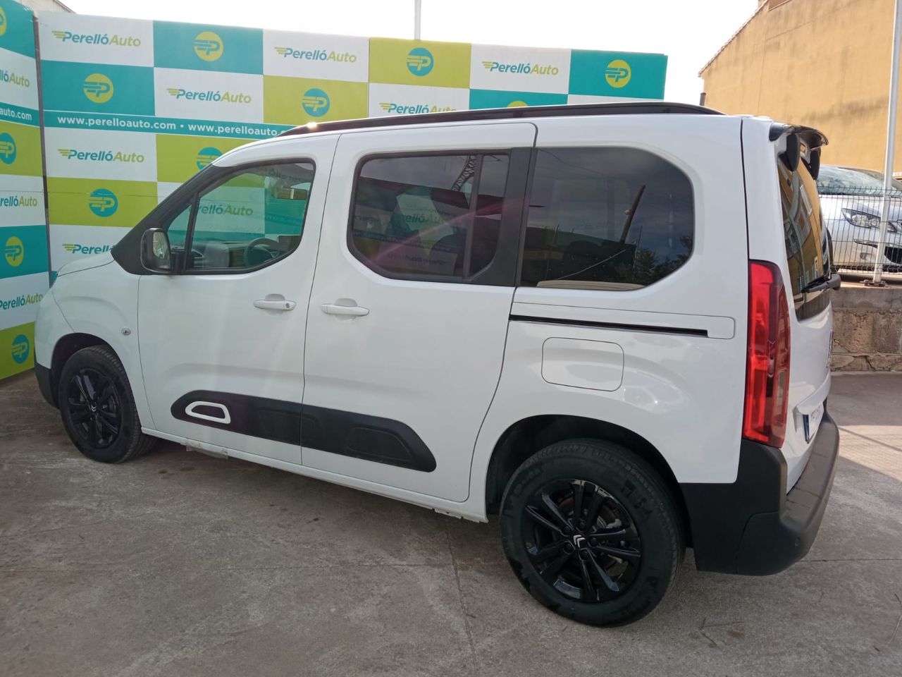 Citroën Berlingo TALLA M FEEL 50 KW/H  - Foto 9