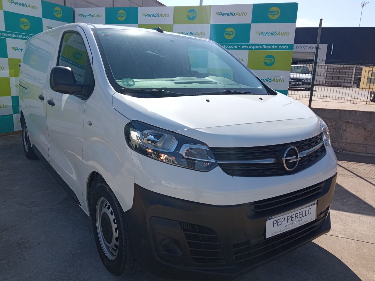 Foto opel vivaro 2021 /