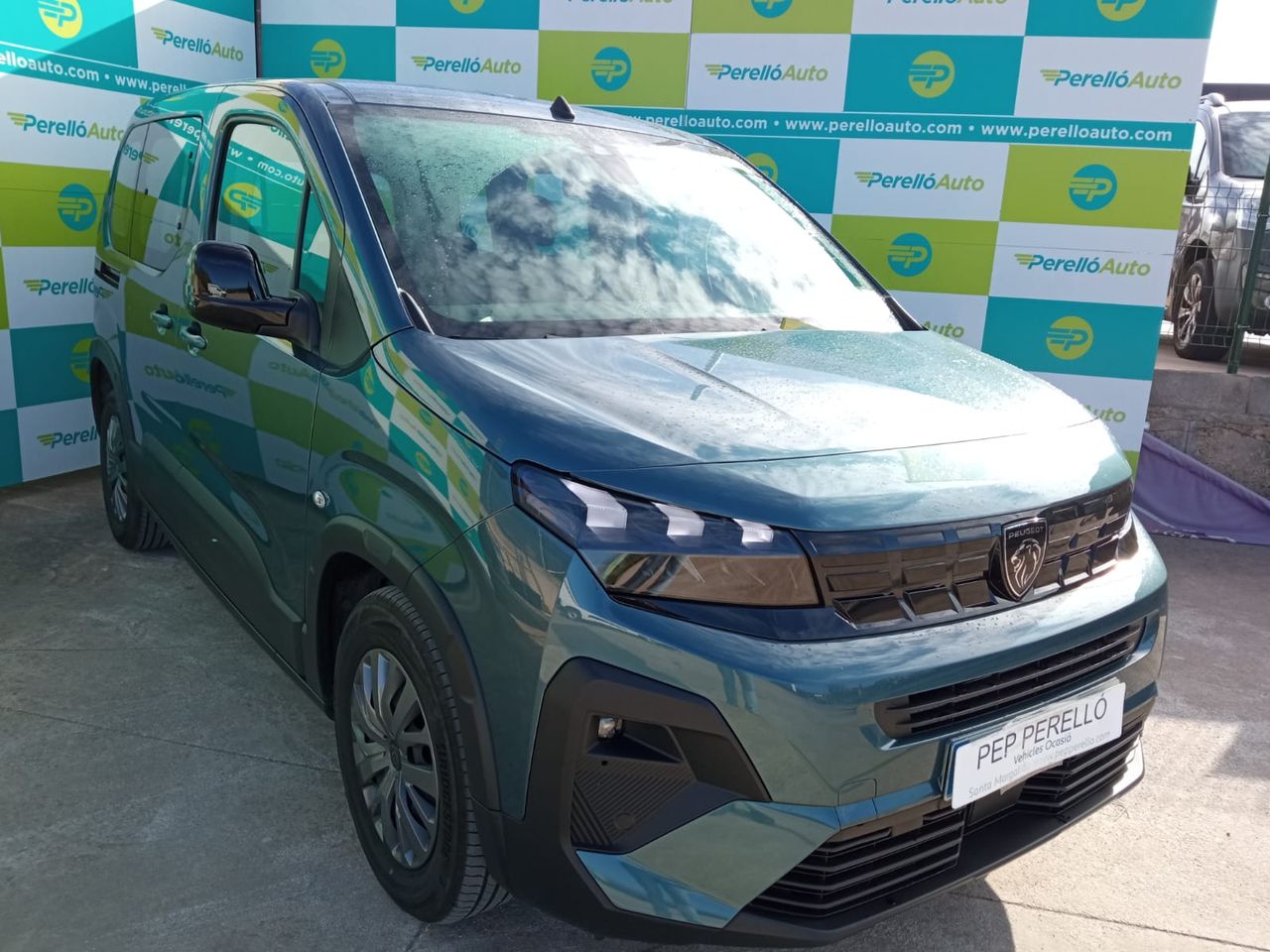 Foto peugeot rifter 2024 /