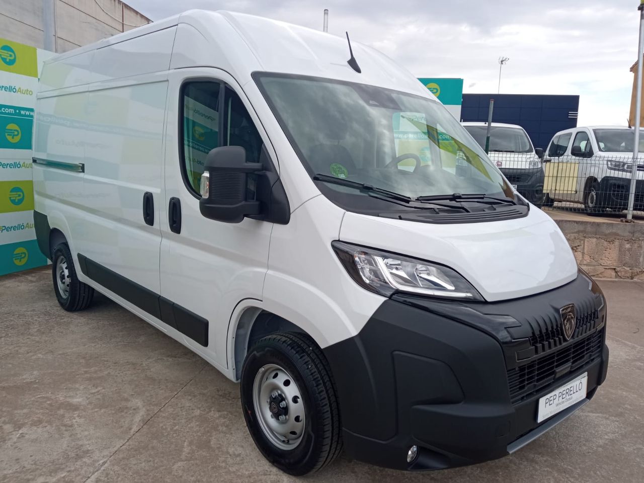 Foto peugeot boxer 2025 /