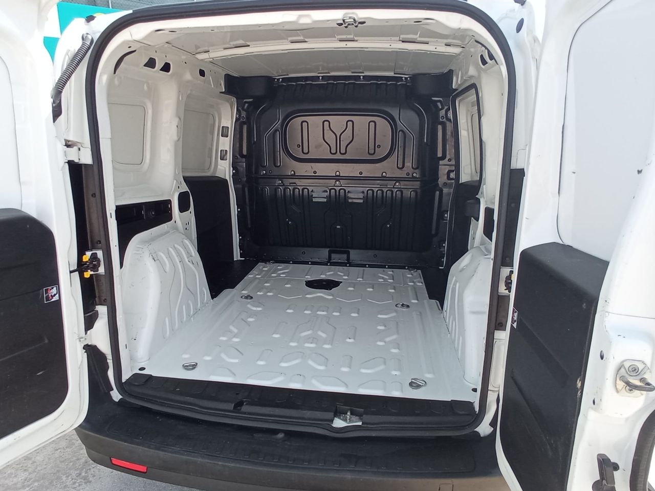 Fiat Doblò CARGO SX 1.6 MJET 90 CV  - Foto 7