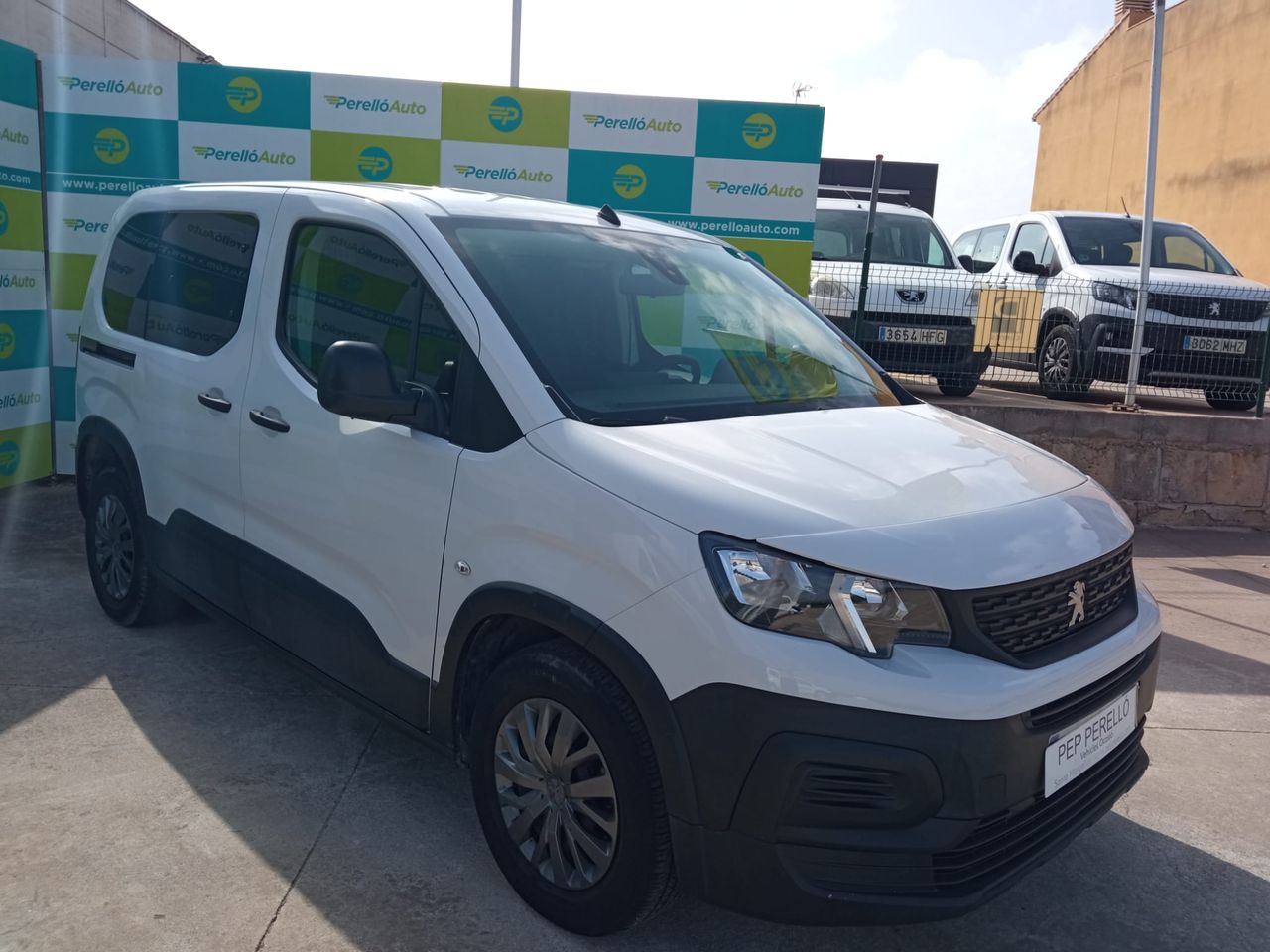 Peugeot Rifter ACTIVE PACK BUSINESS BLUEHDI 100  - Foto 3