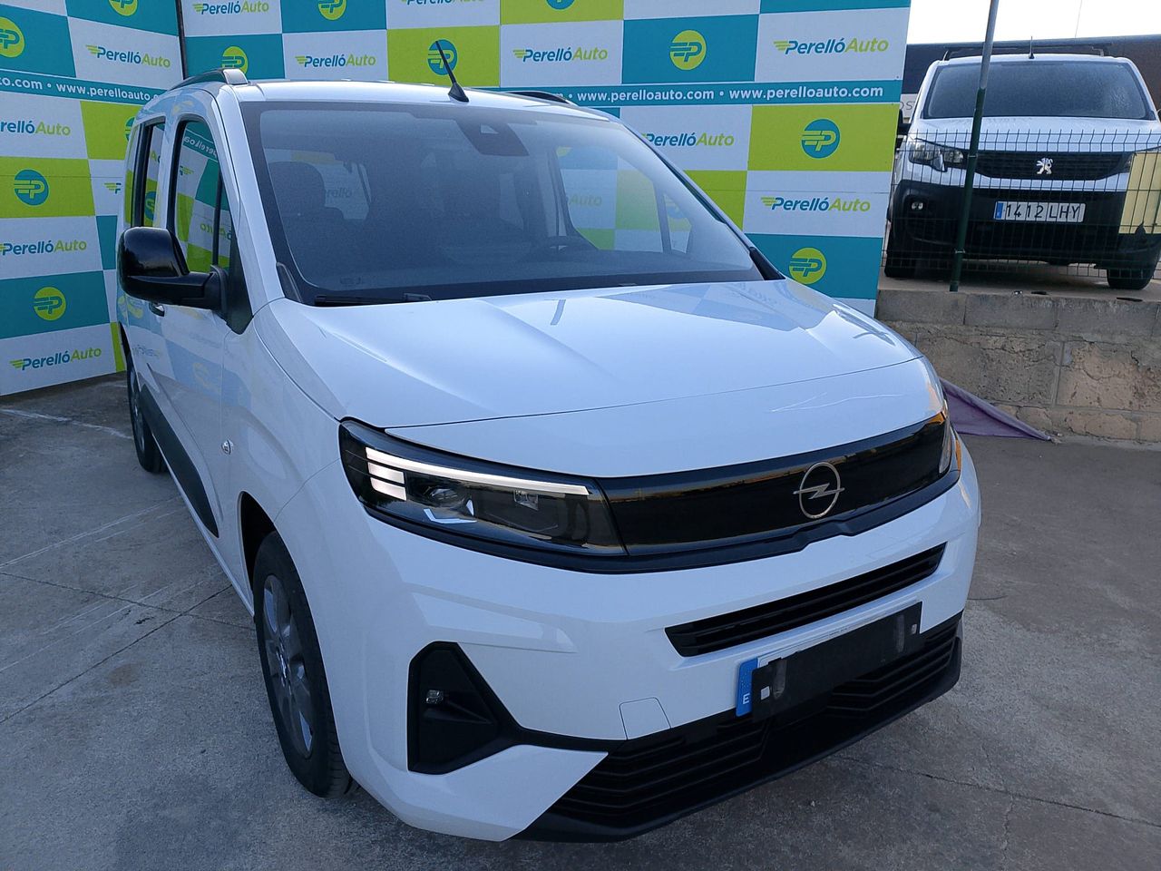 opel combo 2025 /