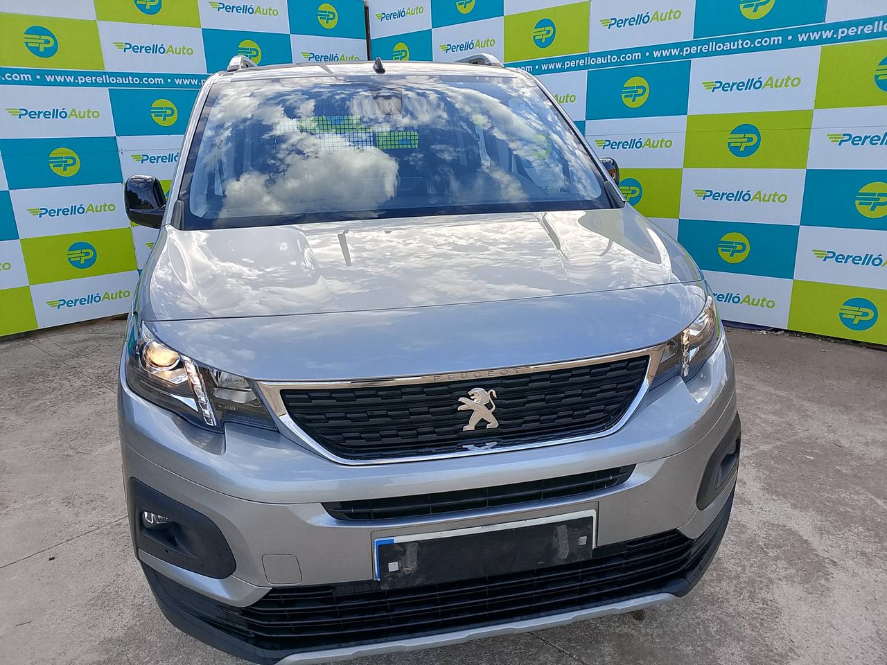 Peugeot Rifter ALLURE BUSINESS STANDAR BHDI 100  - Foto 4