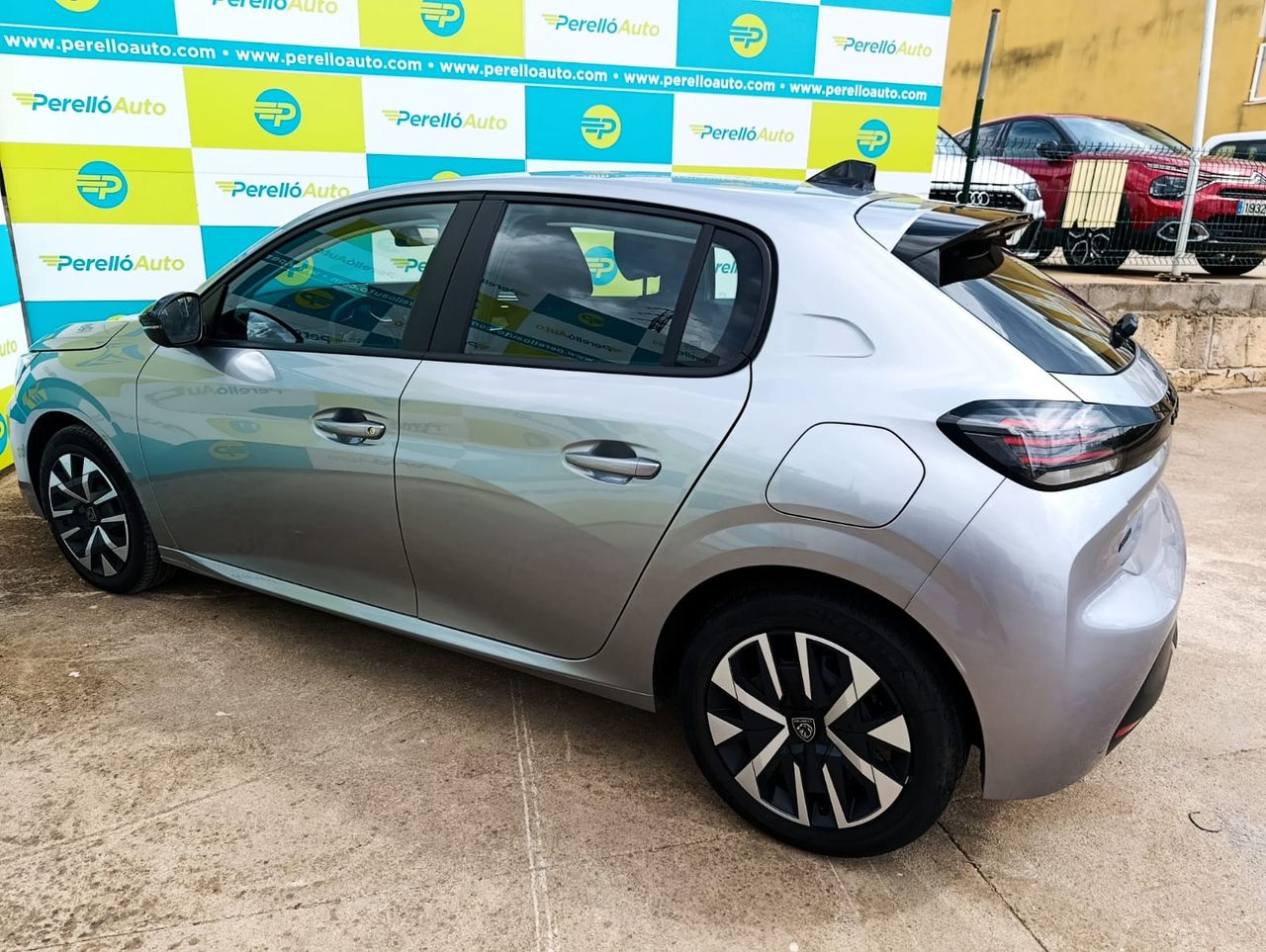 Peugeot 208 ACTIVE GASOLINA 100 S@S 6VEL  - Foto 7