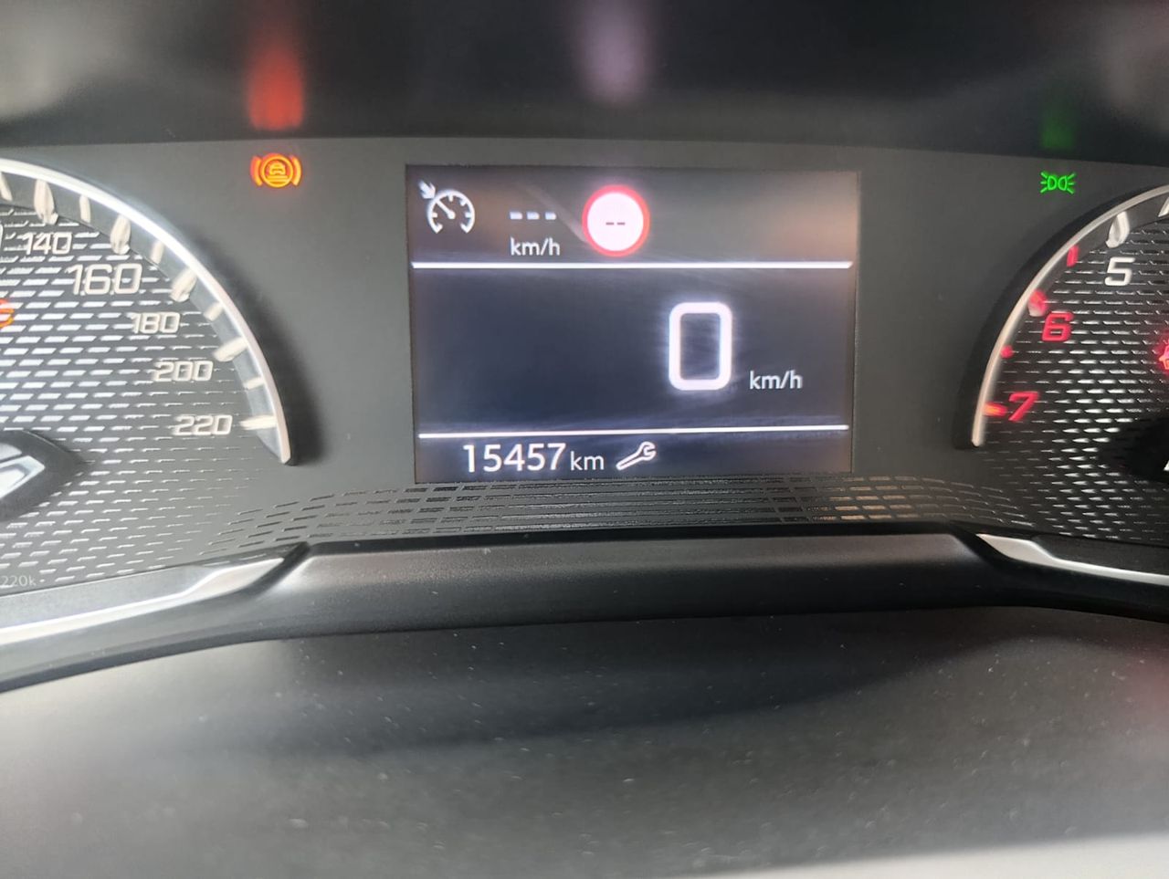 Peugeot 208 ACTIVE GASOLINA 100 S@S 6VEL  - Foto 9