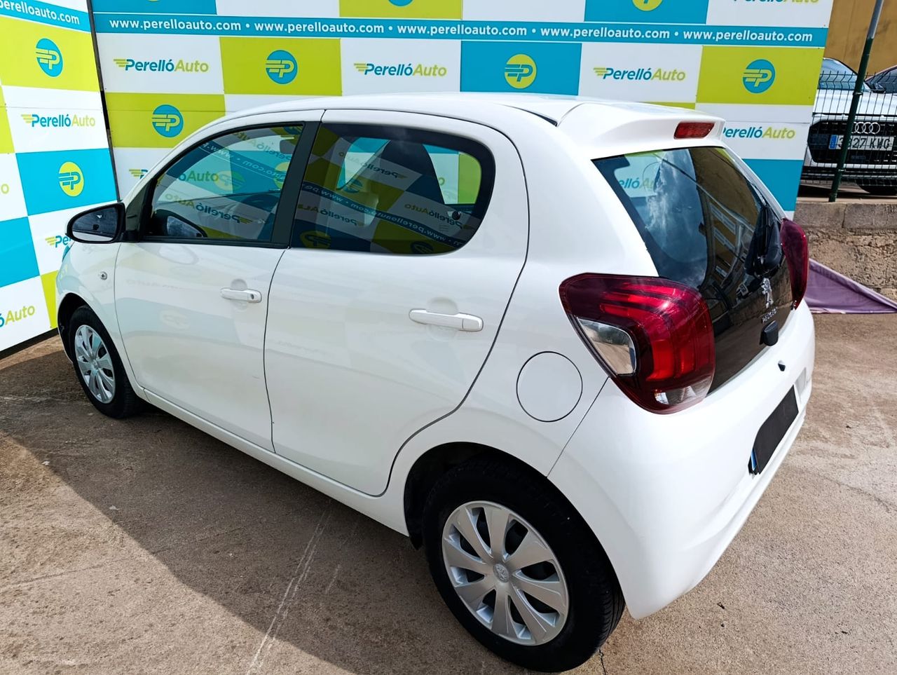 Peugeot 108 5P ACTIVE 72 CV S@S MAN  - Foto 6