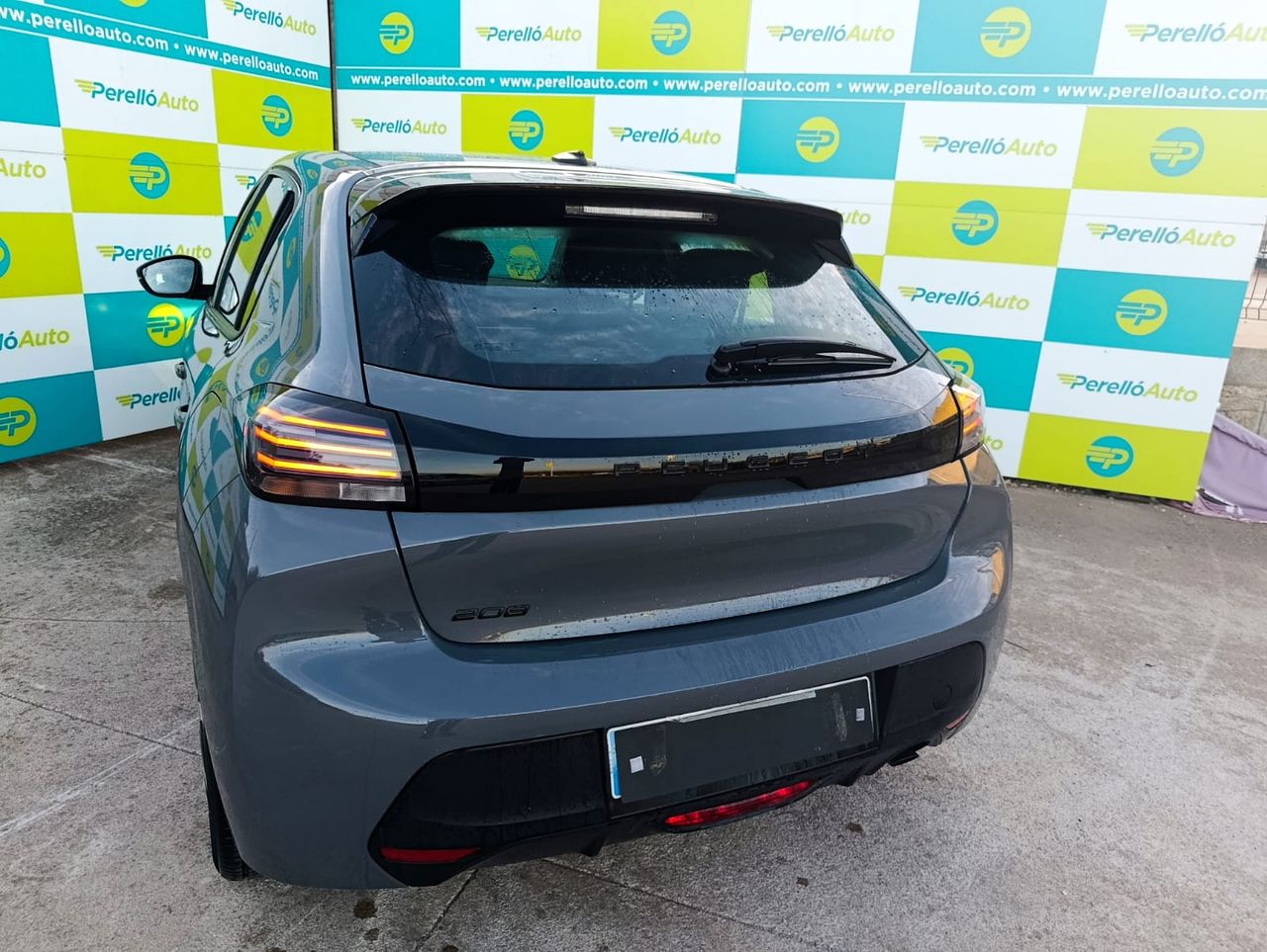 Peugeot 208 ACTIVE 100 CV - Foto 5