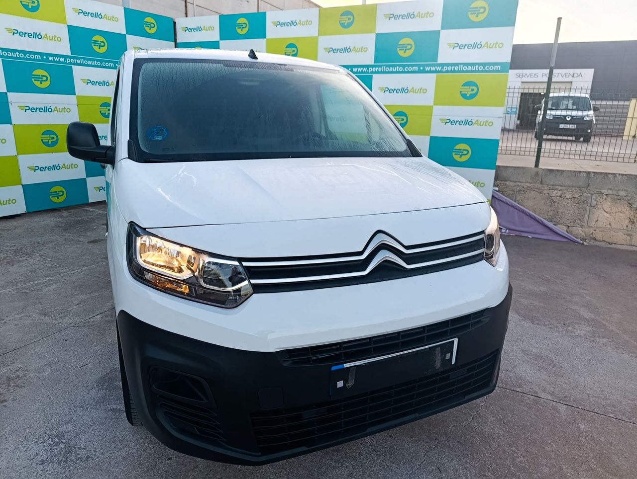 Citroën Berlingo VAN ELECTRICO 50 KW/H TALLA M  - Foto 3