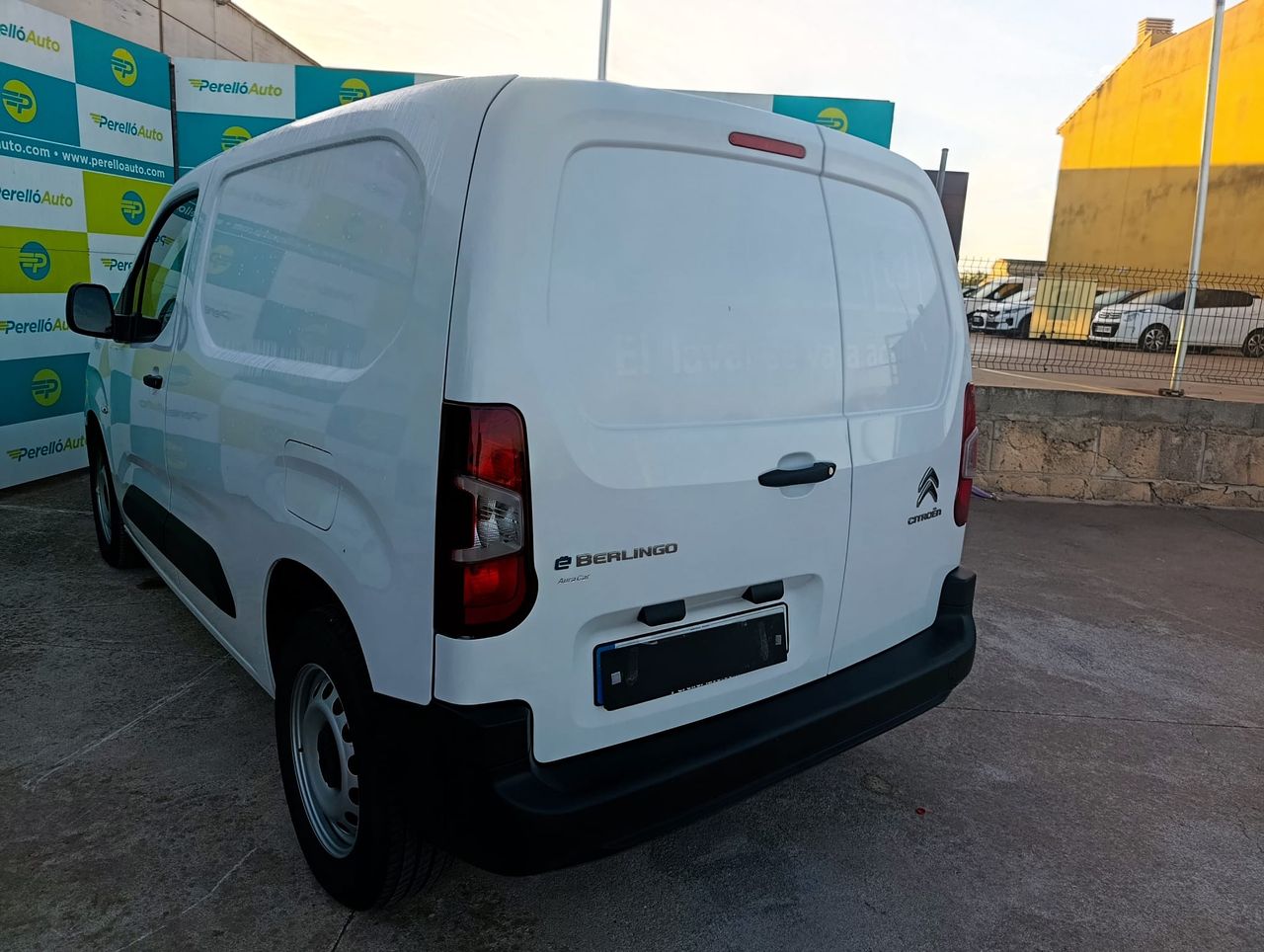 Citroën Berlingo VAN ELECTRICO 50 KW/H TALLA M  - Foto 5