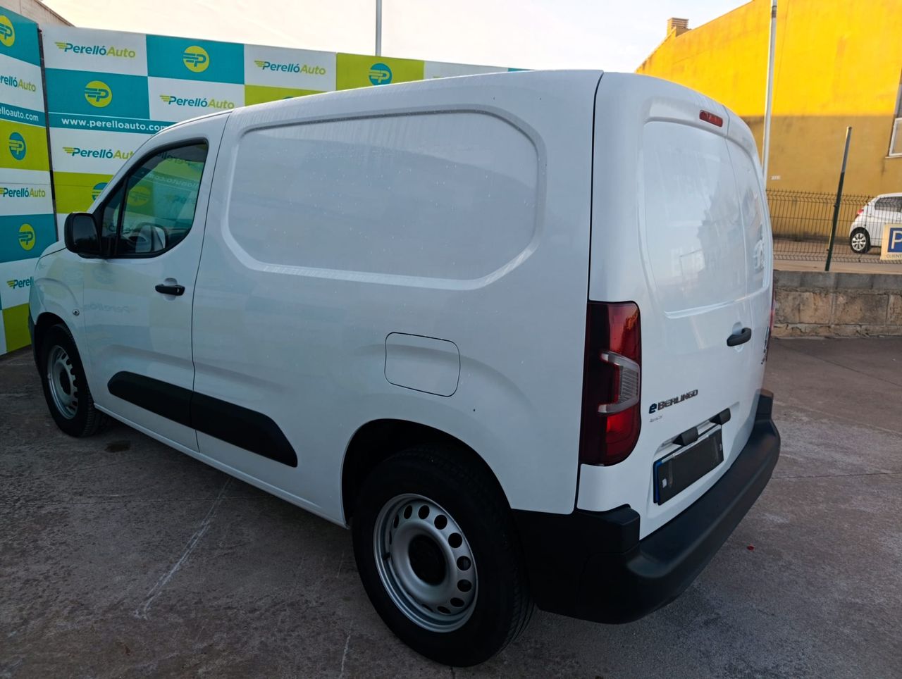 Citroën Berlingo VAN ELECTRICO 50 KW/H TALLA M  - Foto 6