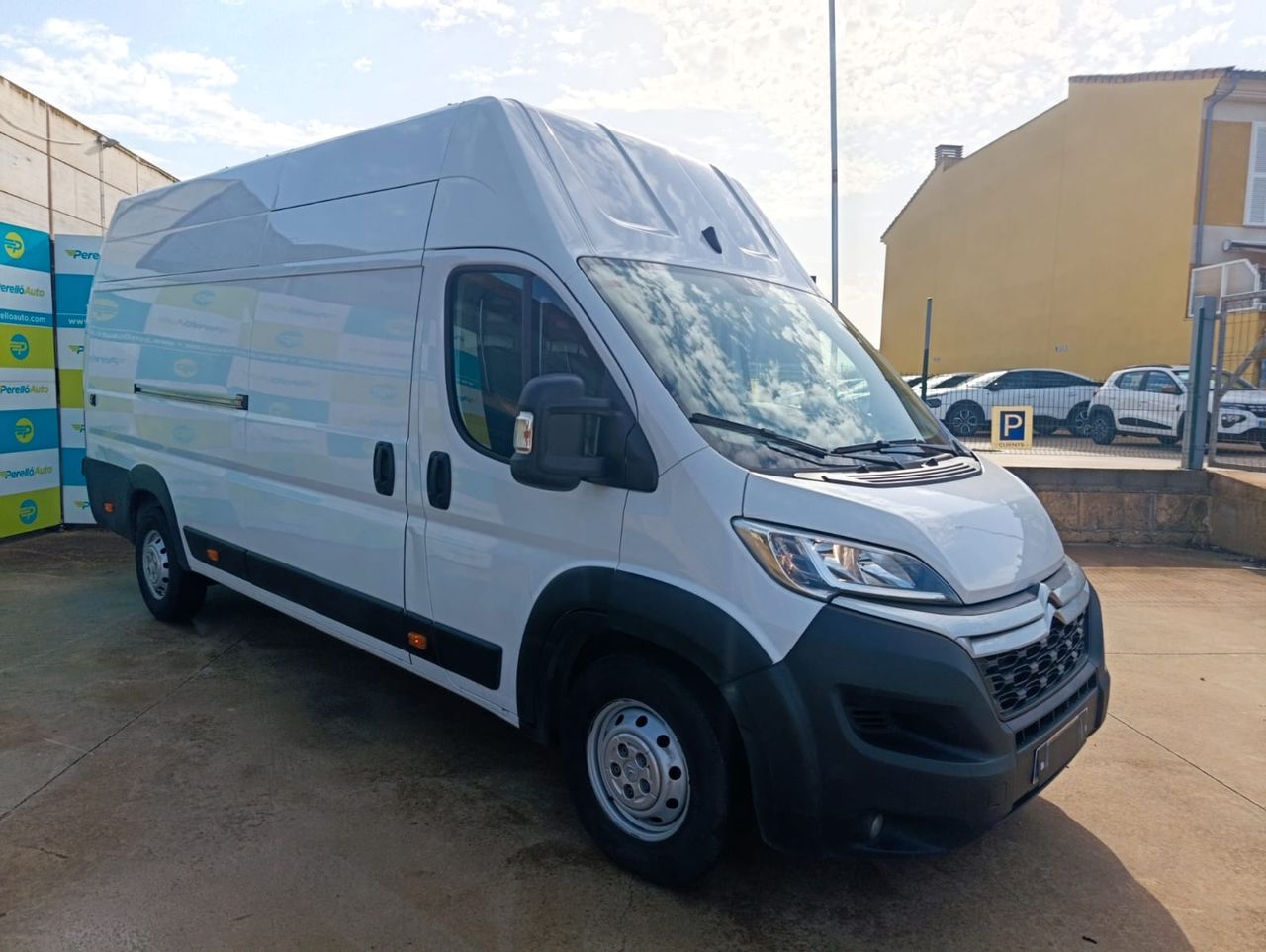 Citroën Jumper BLUEHDI 140 FURGON 335  - Foto 4