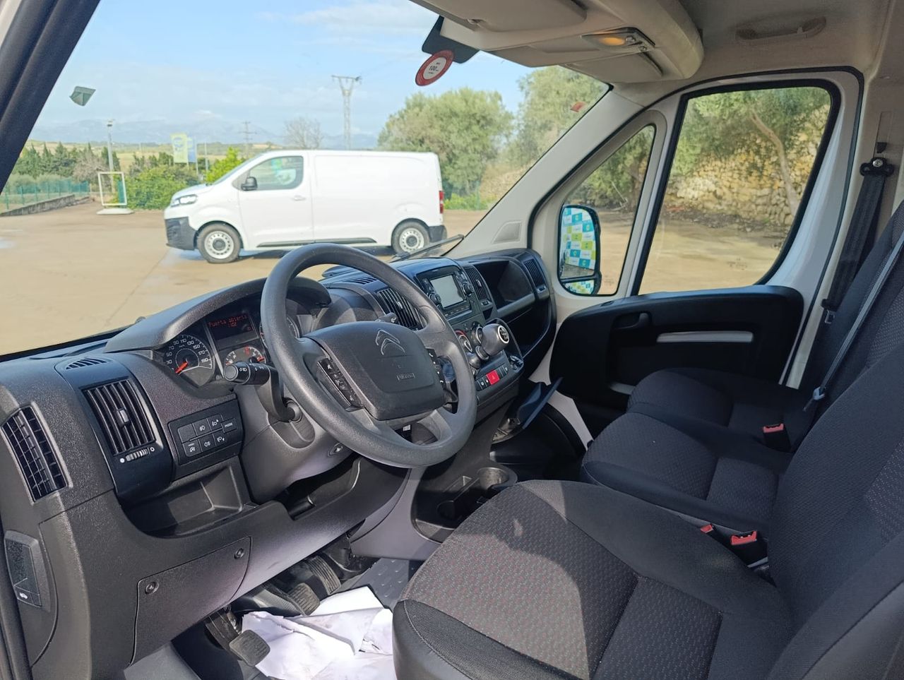 Citroën Jumper BLUEHDI 140 FURGON 335  - Foto 9