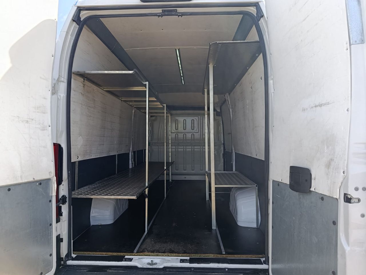 Citroën Jumper BLUEHDI 140 FURGON 335  - Foto 7